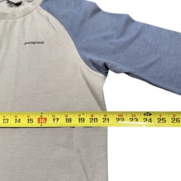 Patagonia Sweatshirt Mens Medium Grey Blue Crewneck Lightweight Climbing Outdoor - Picture 5 of 6